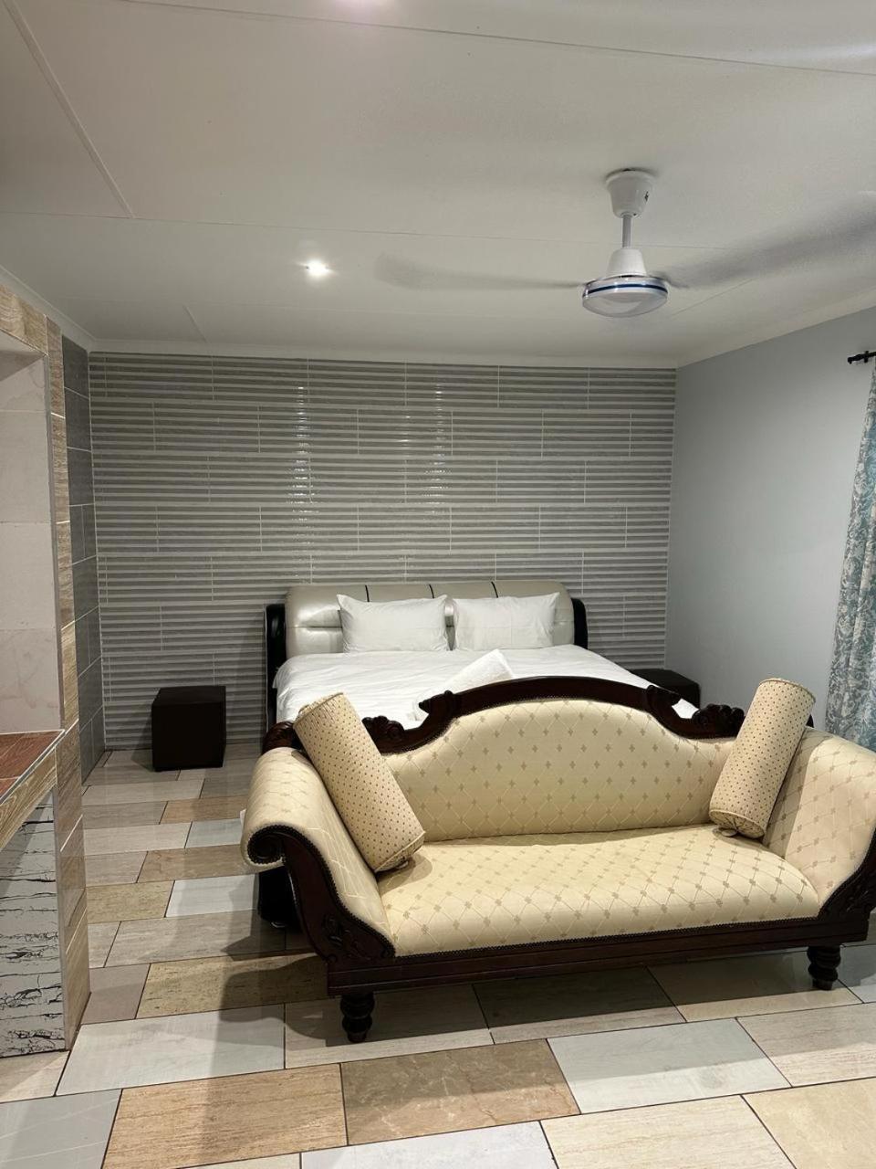 Eagles View Kungwini Hotel Bronkhorstspruit Ngoại thất bức ảnh