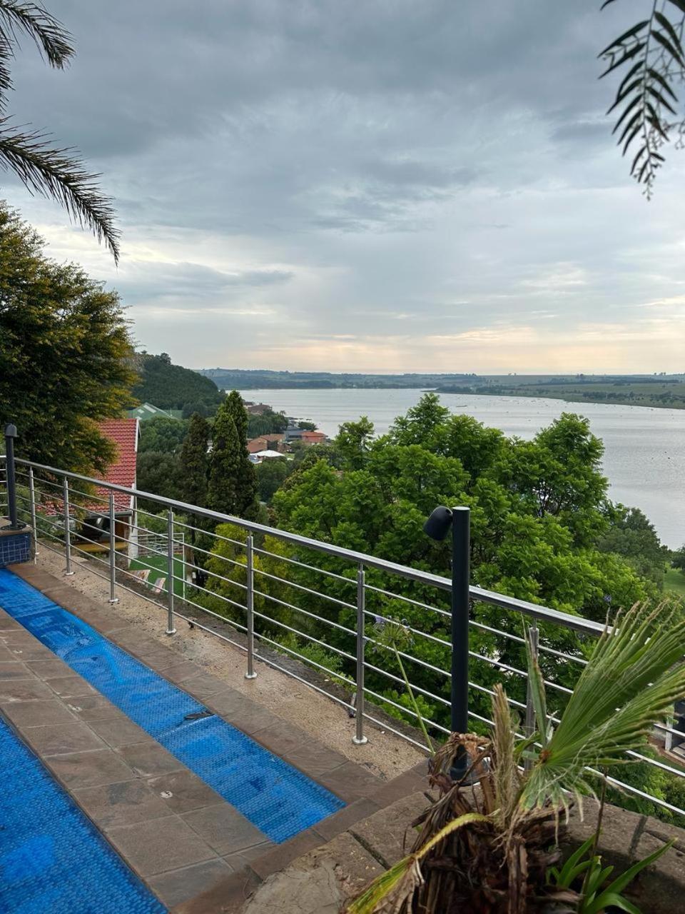 Eagles View Kungwini Hotel Bronkhorstspruit Ngoại thất bức ảnh