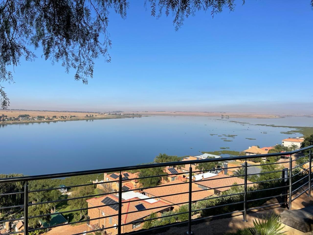 Eagles View Kungwini Hotel Bronkhorstspruit Ngoại thất bức ảnh
